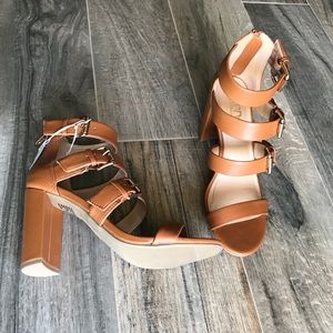 PRICE DROP Cute strappy buckle block heel sandals!